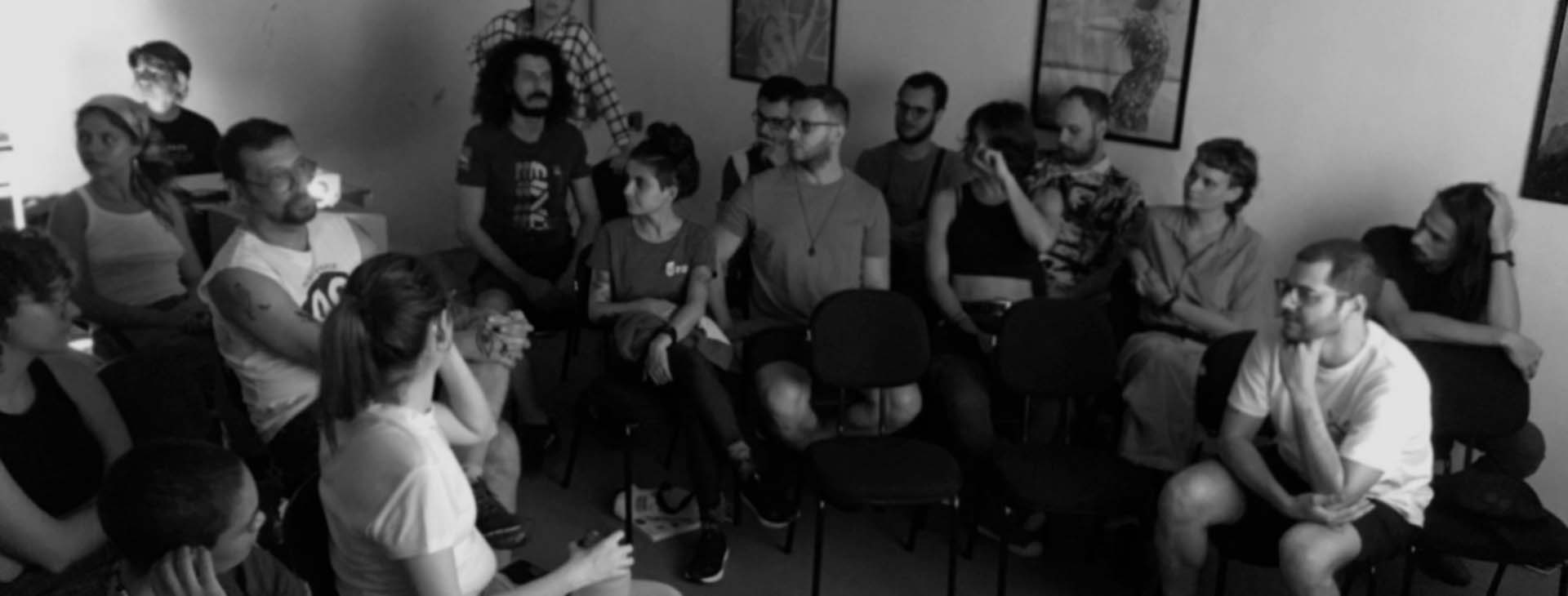 Noite Imersiva no porão do Kino-Olho